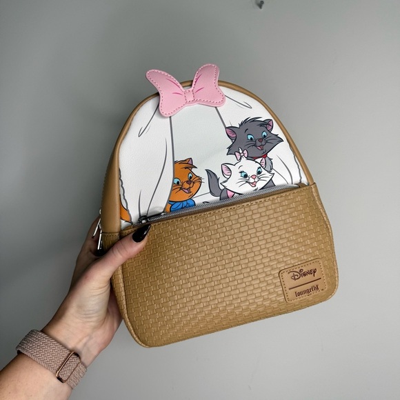 NWT Loungefly Disney The Aristocats Kittens Basket Mini Backpack - Picture 4 of 8